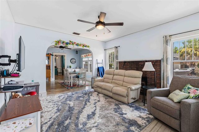2314 7TH AVENUE W, Bradenton, FL 34205