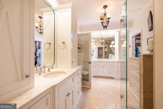 945 River Overlook Court, Sandy Springs, GA 30328