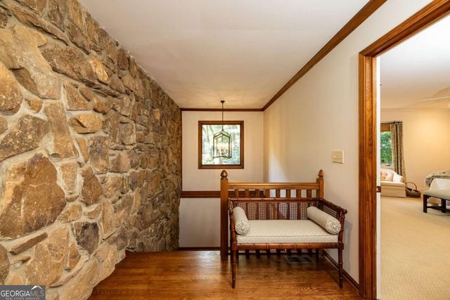 945 River Overlook Court, Sandy Springs, GA 30328
