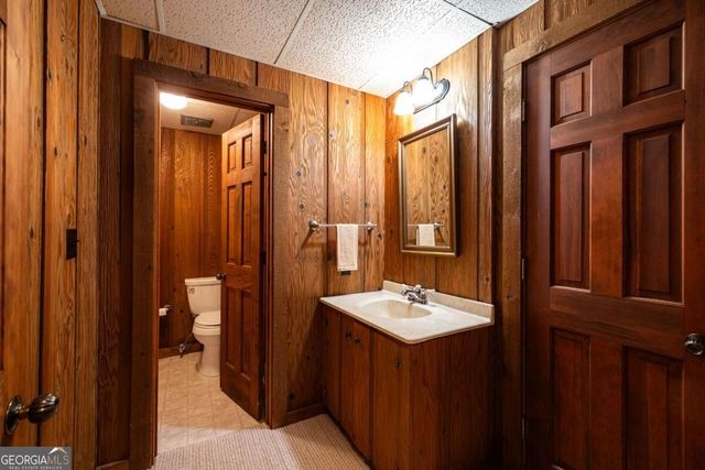 945 River Overlook Court, Sandy Springs, GA 30328
