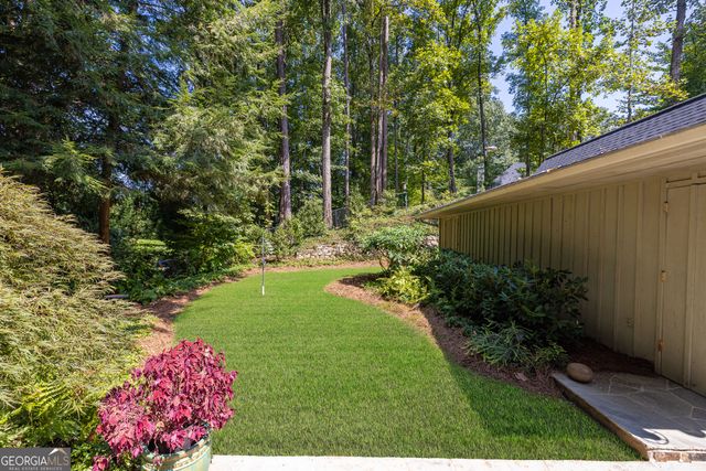 945 River Overlook Court, Sandy Springs, GA 30328