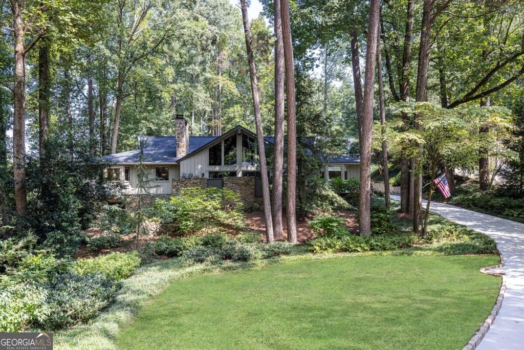 945 River Overlook Court, Sandy Springs, GA 30328