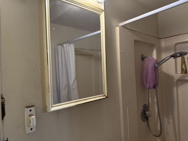 1202 W Tucker Boulevard, Arlington, TX 76013