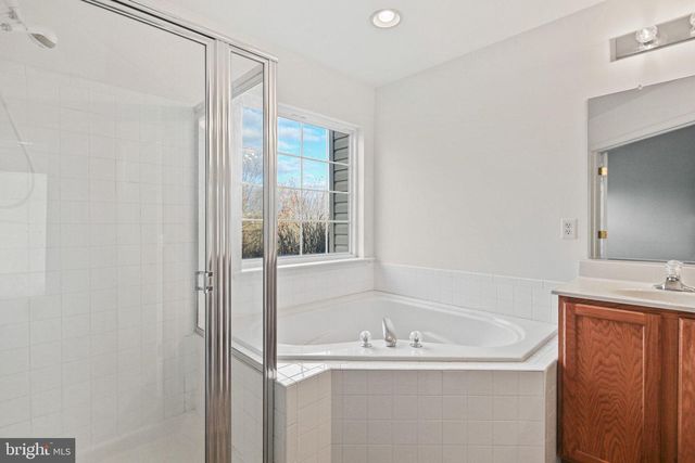 1739 TRESTLE ST, Mount Airy, MD 21771