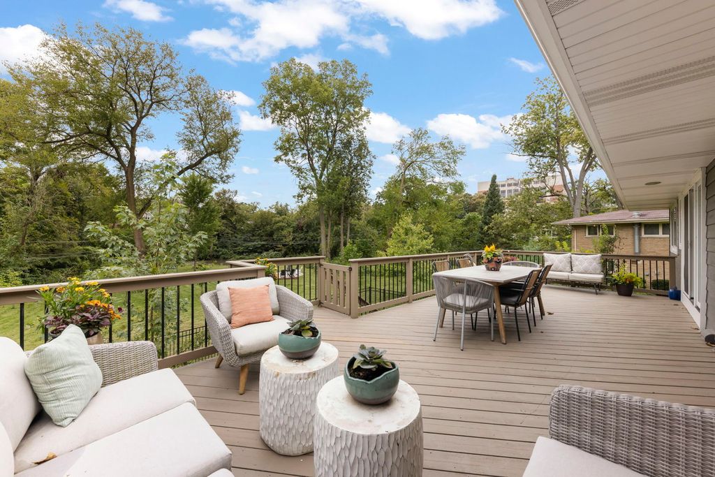 36 Golden Larch Court, Naperville, IL 60540 — photo 4