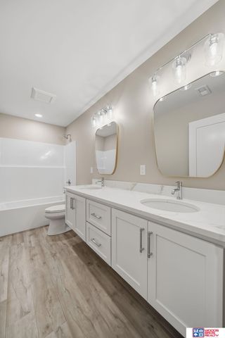 4727 Lambert Place, Columbus, NE 68601