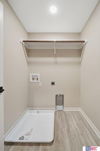 4727 Lambert Place, Columbus, NE 68601