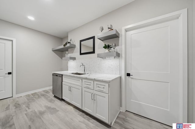 4727 Lambert Place, Columbus, NE 68601