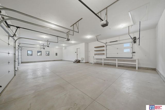 4727 Lambert Place, Columbus, NE 68601