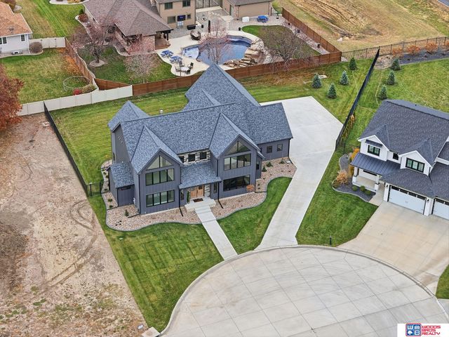 4727 Lambert Place, Columbus, NE 68601