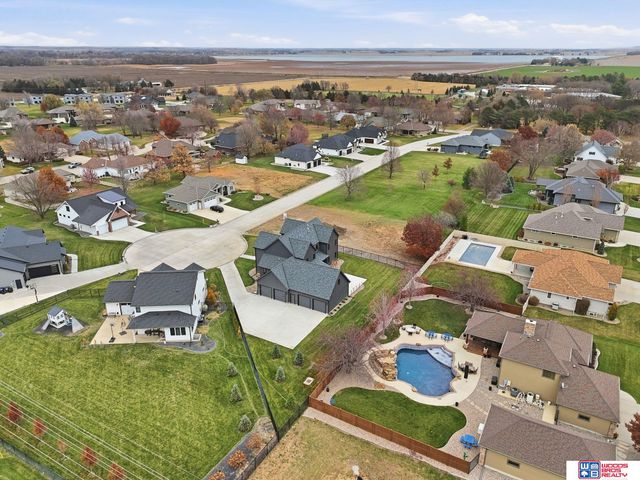 4727 Lambert Place, Columbus, NE 68601