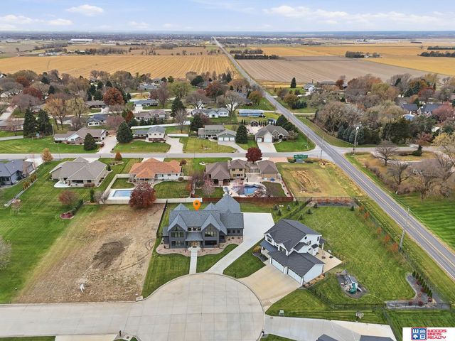 4727 Lambert Place, Columbus, NE 68601