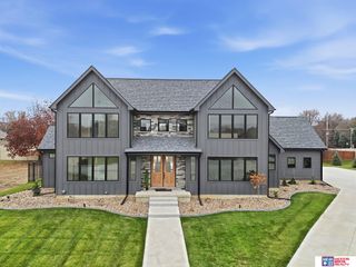 4727 Lambert Place, Columbus, NE 68601
