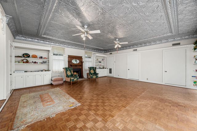 236 Preston Street, Columbus, TX 78934