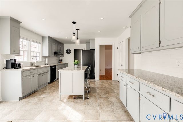 4013 Cresthill Rd, Chester, VA 23831