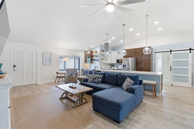 302 W GRACE STREET, Punta Gorda, FL 33950