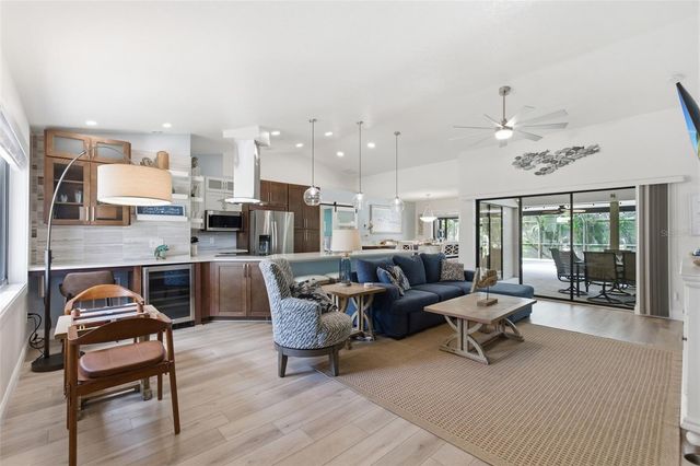 302 W GRACE STREET, Punta Gorda, FL 33950