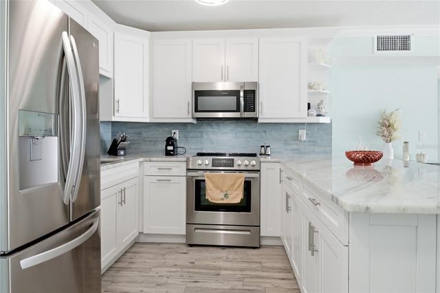 14800 GULF BOULEVARD 303, Madeira Beach, FL 33708