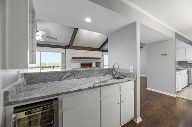 409 Hi There M, Horseshoe Bay, TX 78657