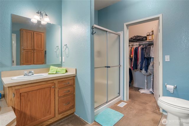 22221 S Forest Loop Road, Granite Falls, WA 98252