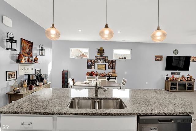 10311 Gateway Drive, Indianapolis, IN 46234