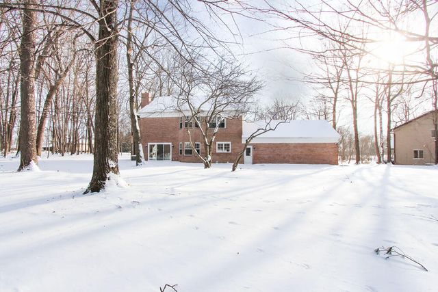 1611 W Kama Drive, La Porte, IN 46350