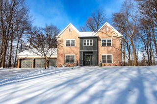 1611 W Kama Drive, La Porte, IN 46350