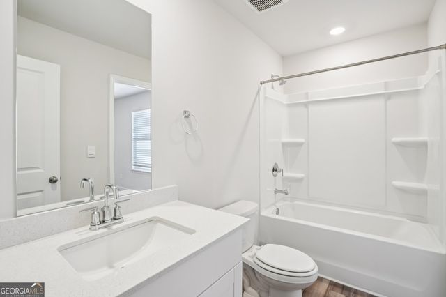 16 Beech Lane S, Dawsonville, GA 30534