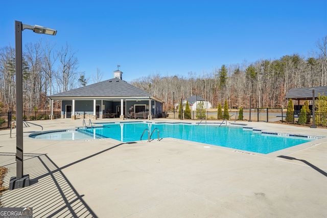 16 Beech Lane S, Dawsonville, GA 30534