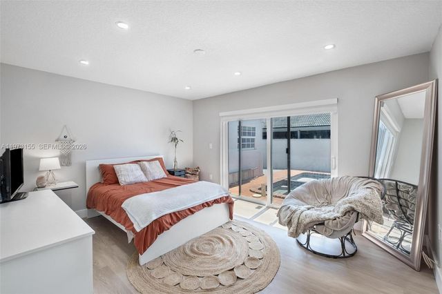 13710 SW 18th Ter, Miami, FL 33175