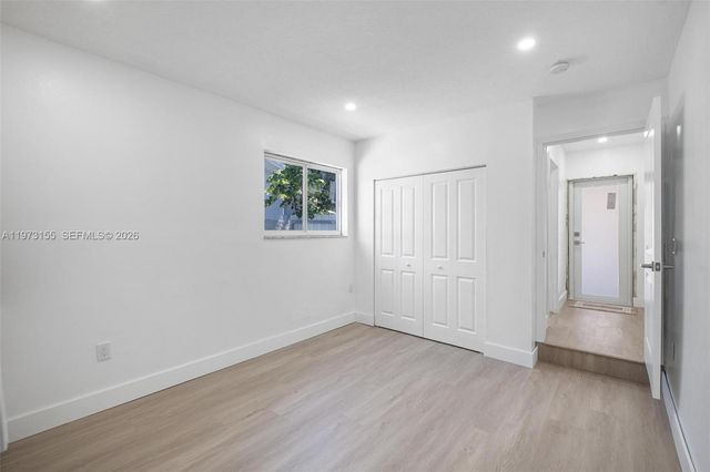 13710 SW 18th Ter, Miami, FL 33175