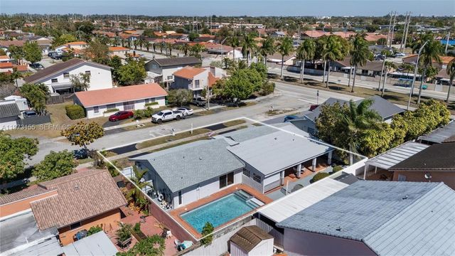 13710 SW 18th Ter, Miami, FL 33175