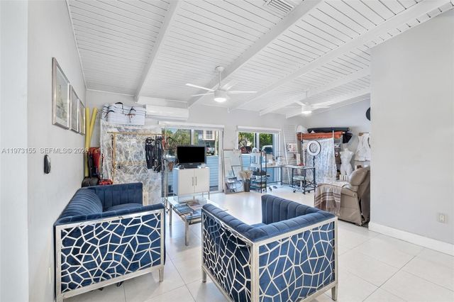 13710 SW 18th Ter, Miami, FL 33175