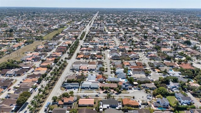 13710 SW 18th Ter, Miami, FL 33175