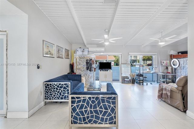 13710 SW 18th Ter, Miami, FL 33175