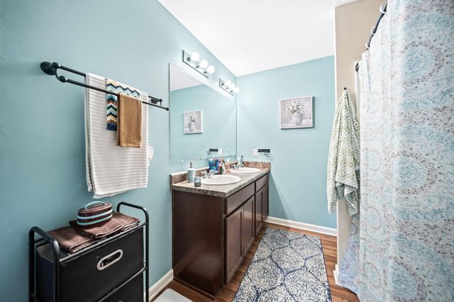 1270 Mary Francis Court, Lancaster, OH 43130