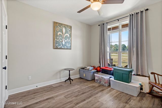 1562 Oloh Road, Sumrall, MS 39482