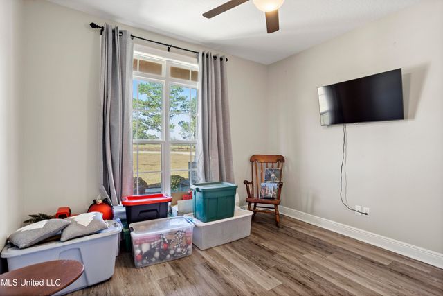 1562 Oloh Road, Sumrall, MS 39482