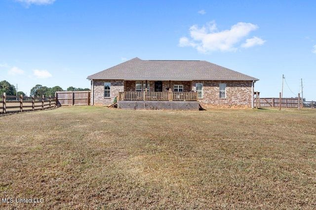 1562 Oloh Road, Sumrall, MS 39482
