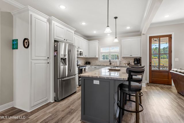 1562 Oloh Road, Sumrall, MS 39482