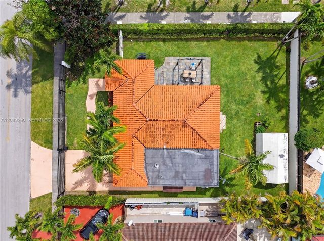 9000 SW 40th Ter, Miami, FL 33165