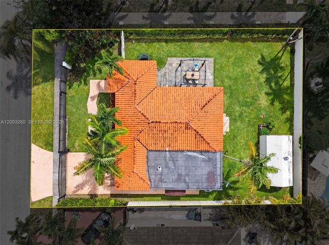 9000 SW 40th Ter, Miami, FL 33165