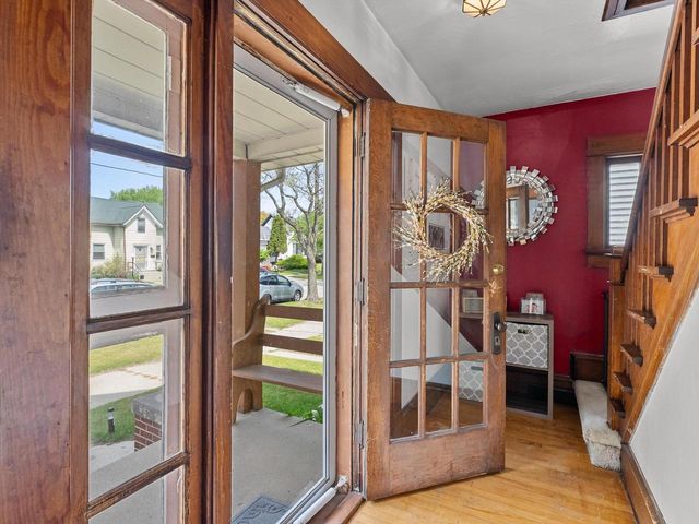 1811 N 2nd STREET, Sheboygan, WI 53081