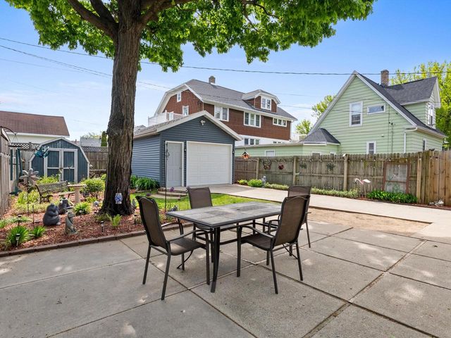 1811 N 2nd STREET, Sheboygan, WI 53081
