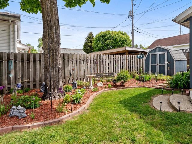 1811 N 2nd STREET, Sheboygan, WI 53081