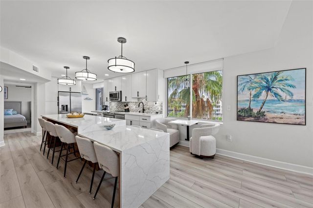 5153 ISLA KEY BOULEVARD S 408, St Petersburg, FL 33715