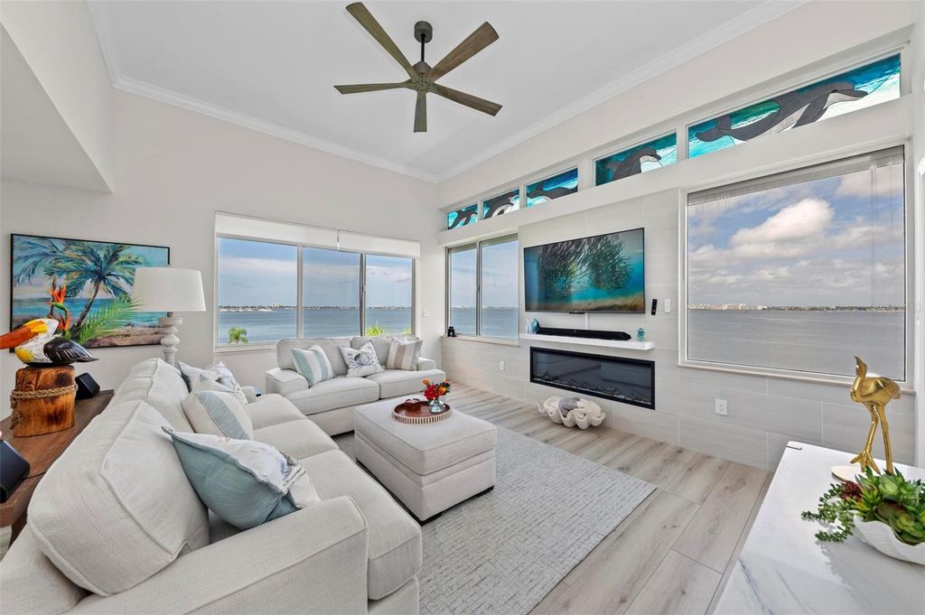 5153 ISLA KEY BOULEVARD S 408, St Petersburg, FL 33715