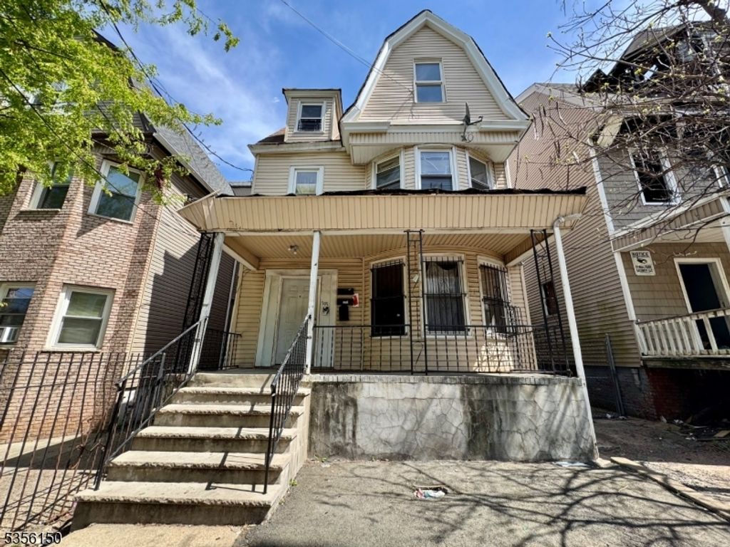 102 South 7th Street, Newark City, NJ 07107