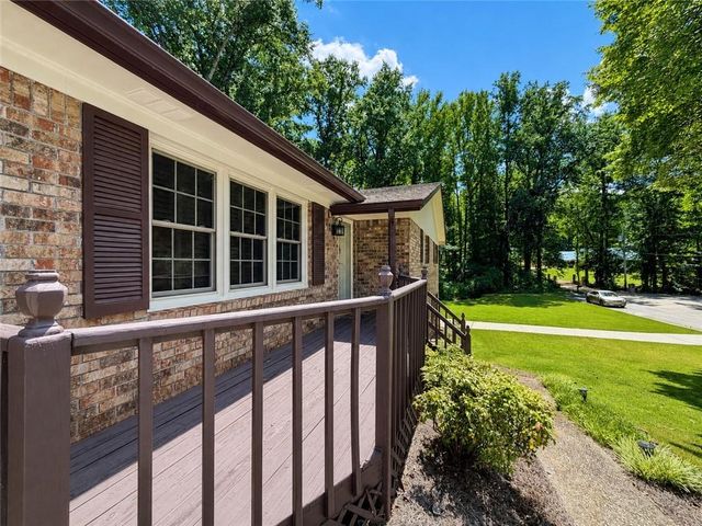 5198 Two Branches Court SW, Mableton, GA 30126