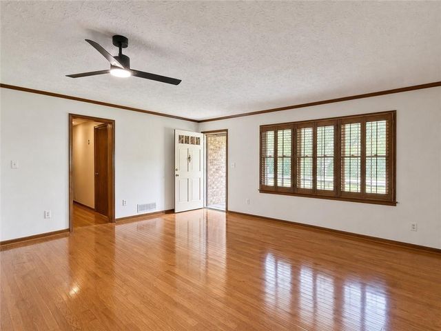 5198 Two Branches Court SW, Mableton, GA 30126